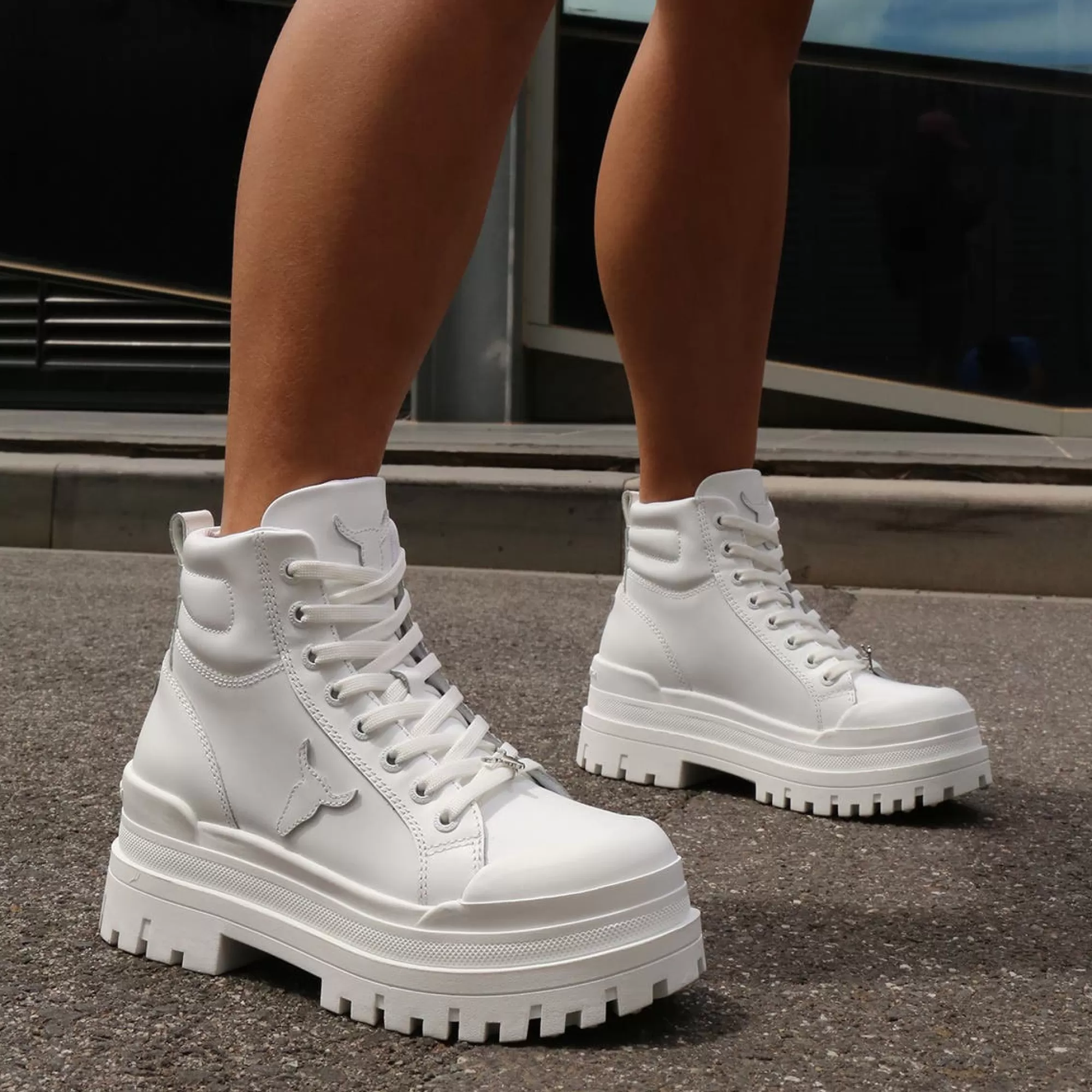 Windsor Smith Sneakers*Disaster Boot White Leather